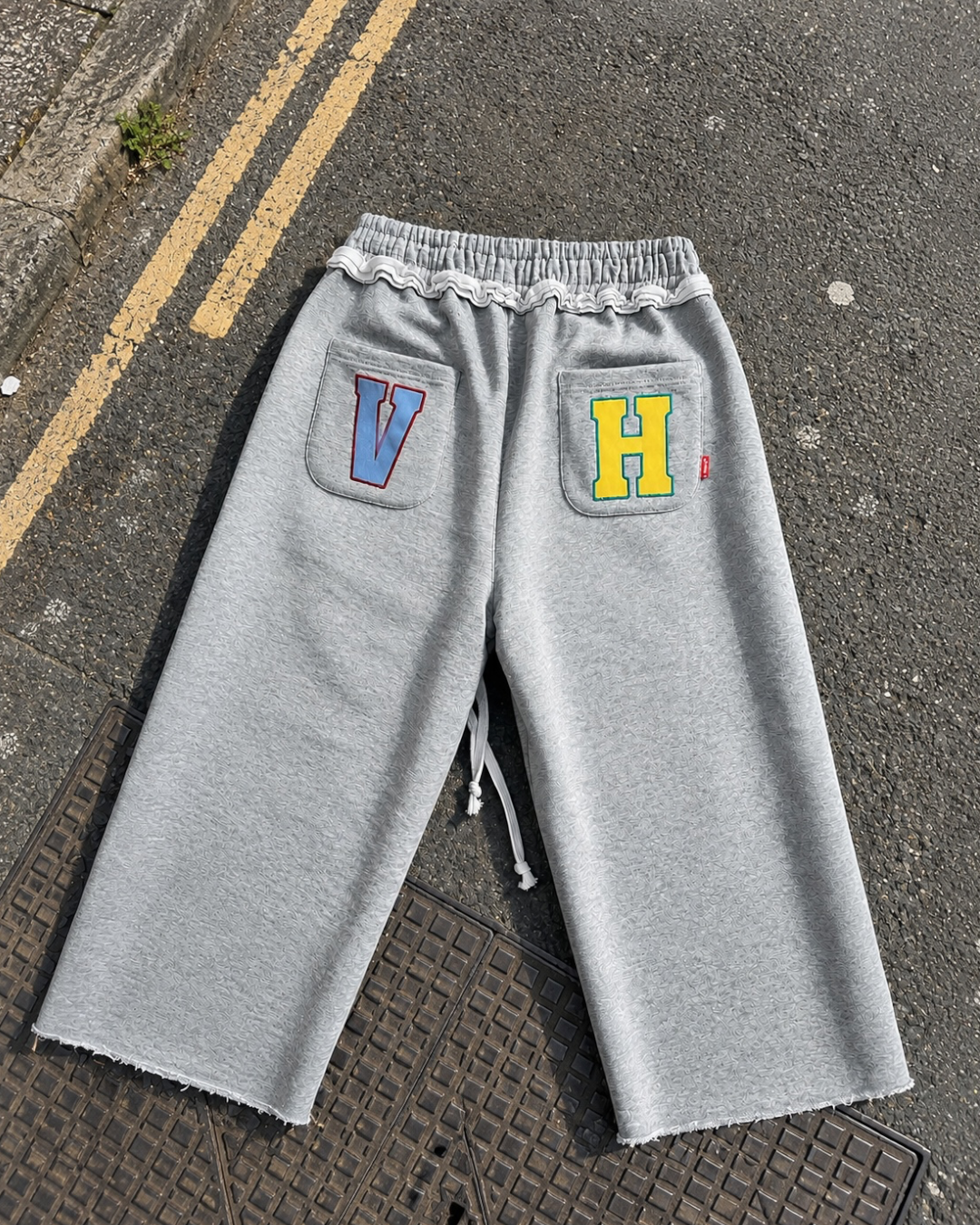 VH Sweat Shorts