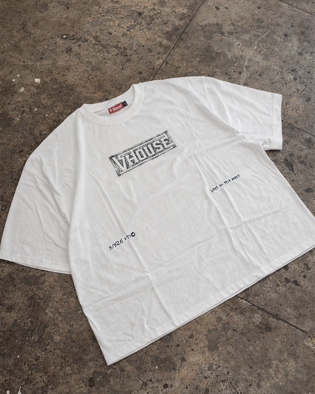 LOST IN THE MAZE TEE